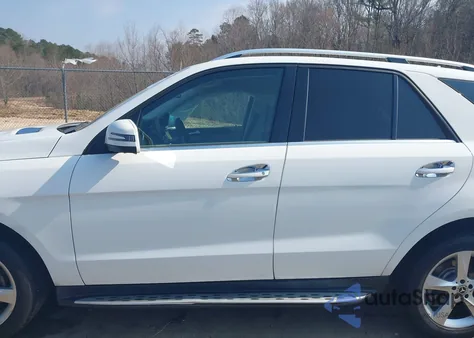 2017 Mercedes-Benz Gle 350 z USA, uszkodzony, nr VIN 4JGDA5JB0HA943082